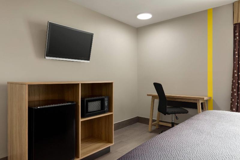 Super 8 by Wyndham Meadowlands - Oda