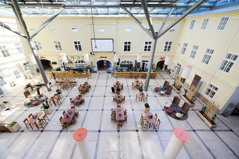 Jufa Hotel Wien - Lobi