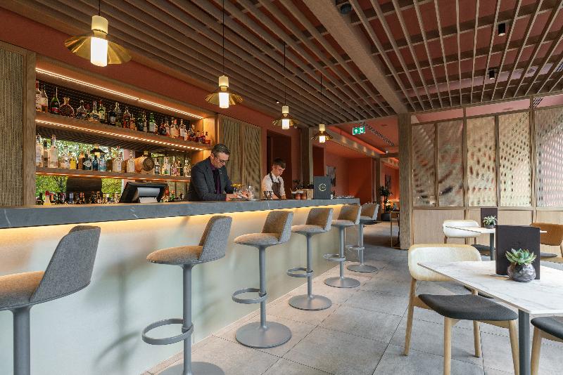 Royal Garden - Bar