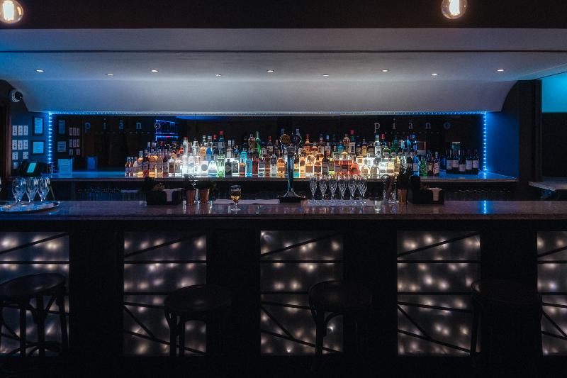 Royal Garden - Bar