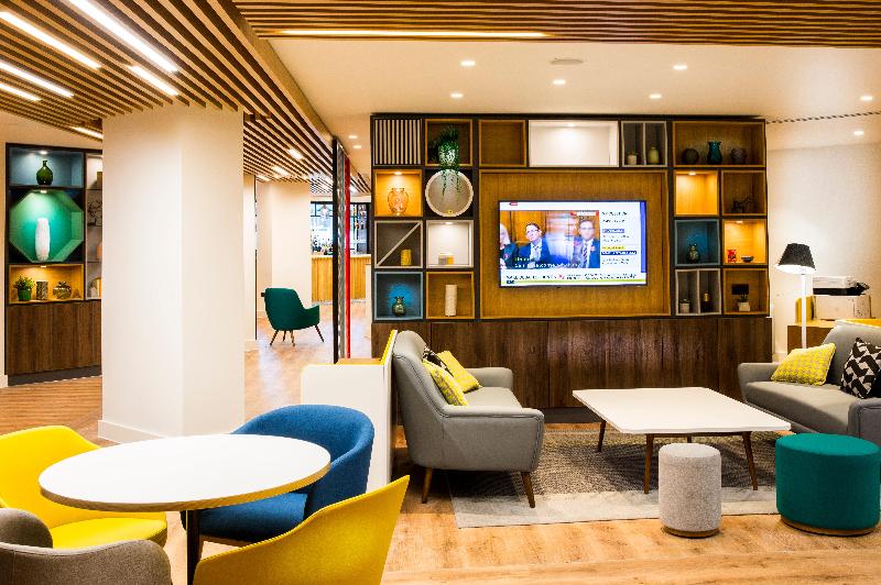 Holiday Inn London Wembley - Lobi