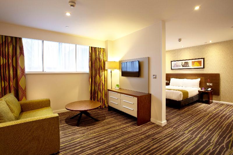 Holiday Inn London Wembley - Oda