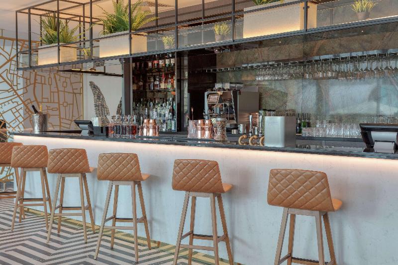 Hilton London Angel Islington - Bar