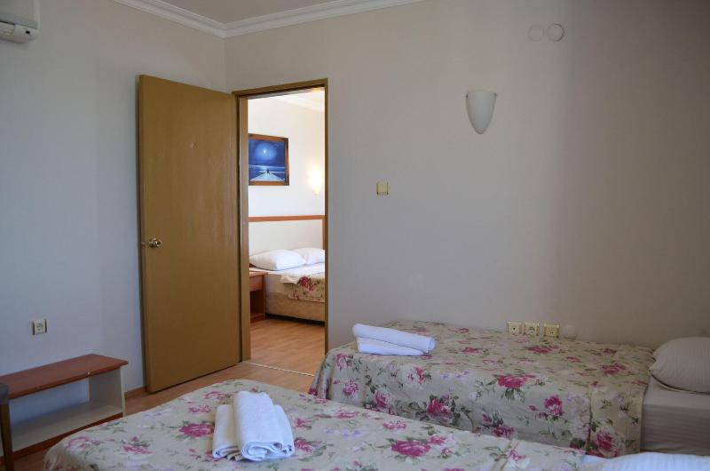 Grand Milano Hotel - Oda
