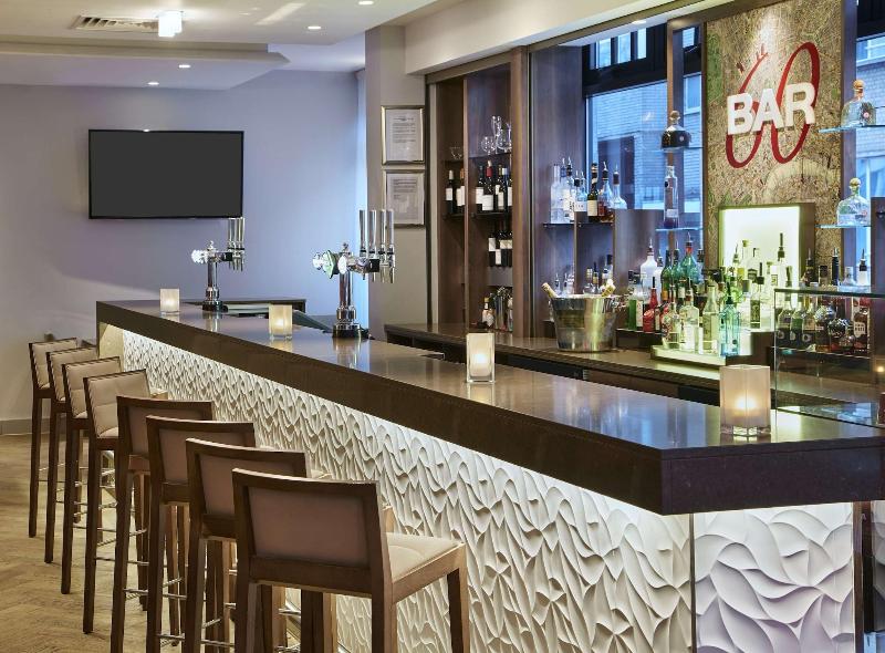 Doubletree By Hilton Angel Kings Cross - Bar
