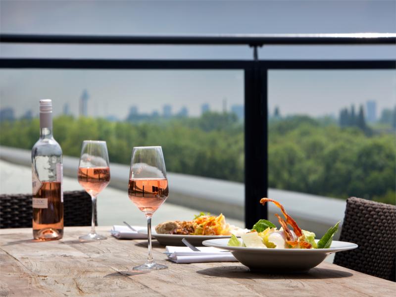 Fletcher Hotel-Restaurant Wings-Rotterdam - Teras