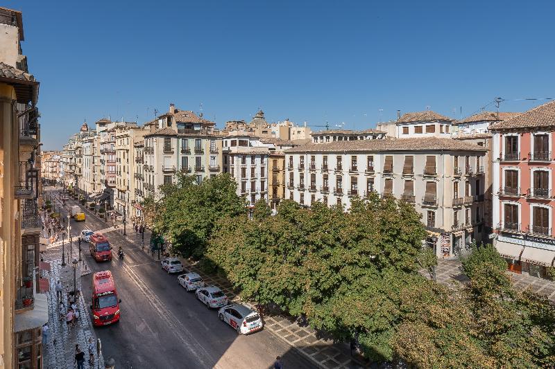 Amc Granada - Oda