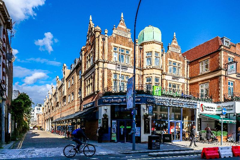 Holiday Inn Express London Hammersmith - Genel
