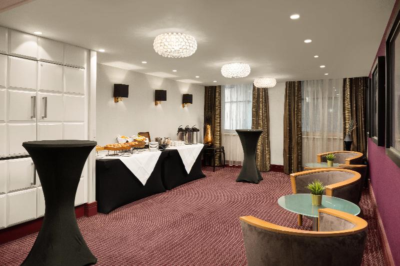 Crowne Plaza London Ealing - Toplantı