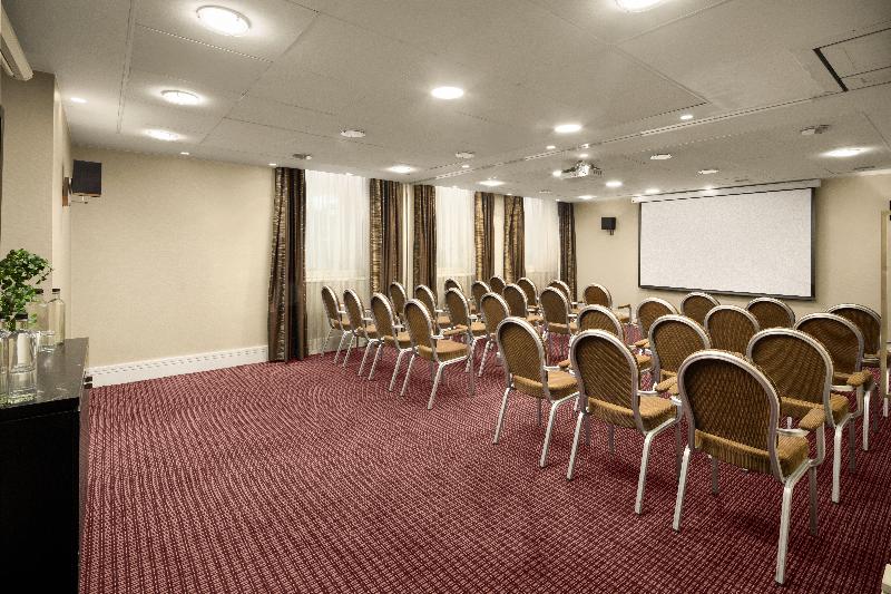 Crowne Plaza London Ealing - Toplantı