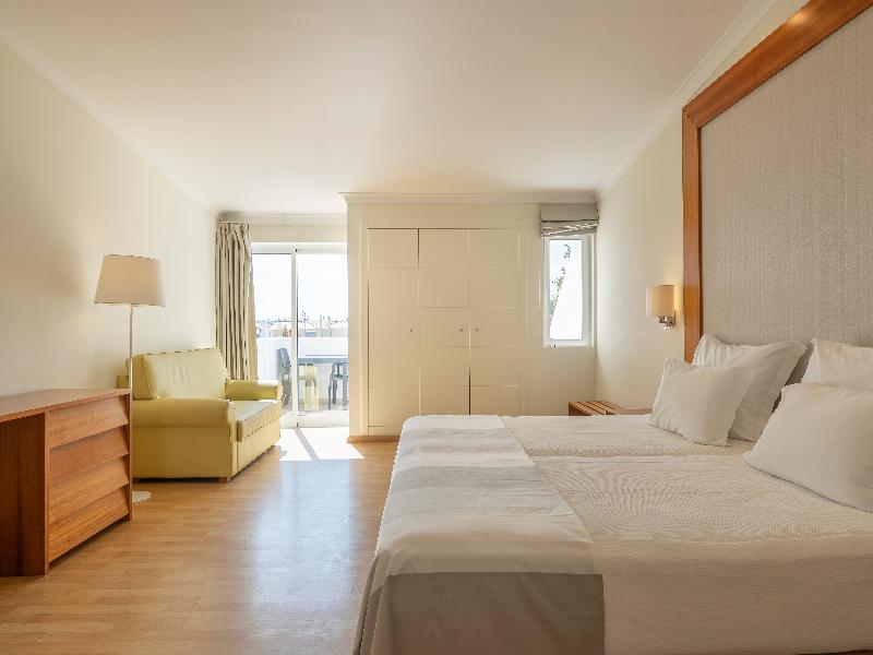 Lagoa Apartment Hotel - Oda