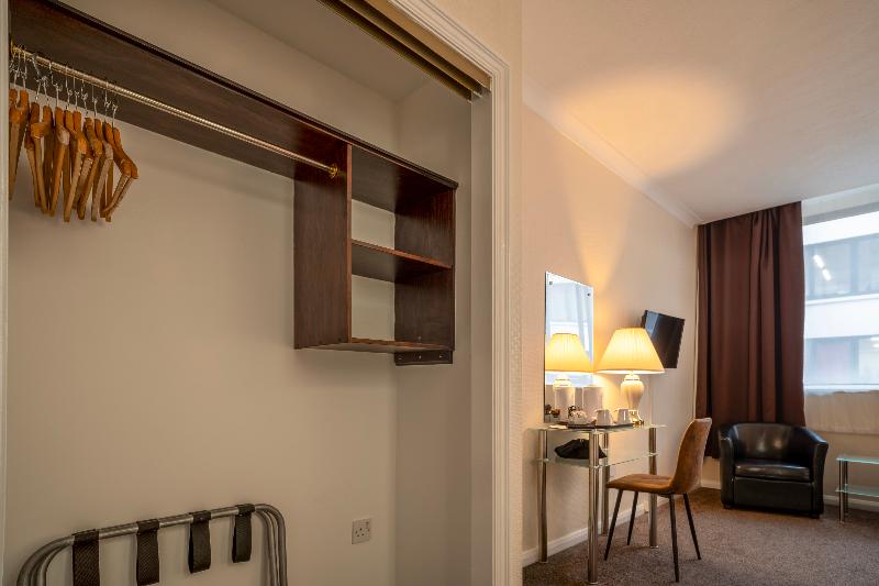 Britannia Manchester - Oda