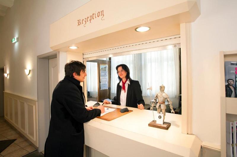 Centro Hotel Ritter St. Georg - Lobi