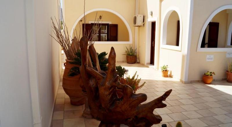 Villa Angira - Genel