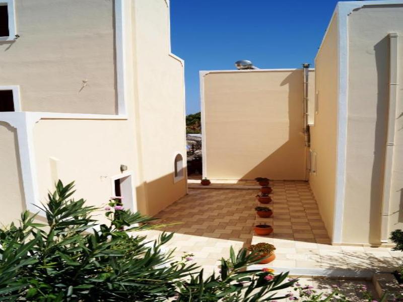 Villa Angira - Genel