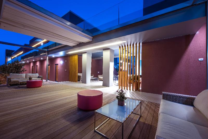 Harmony Boutique Resort - Lobi