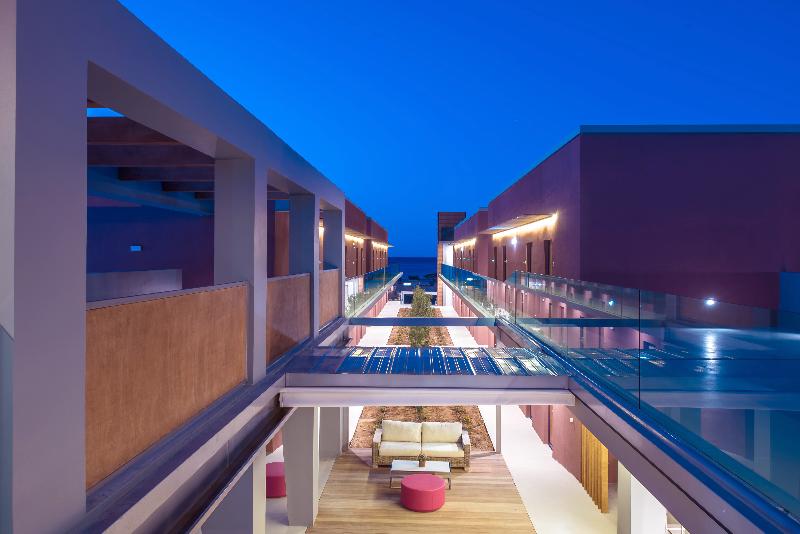Harmony Boutique Resort - Lobi
