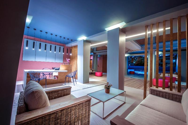 Harmony Boutique Resort - Lobi