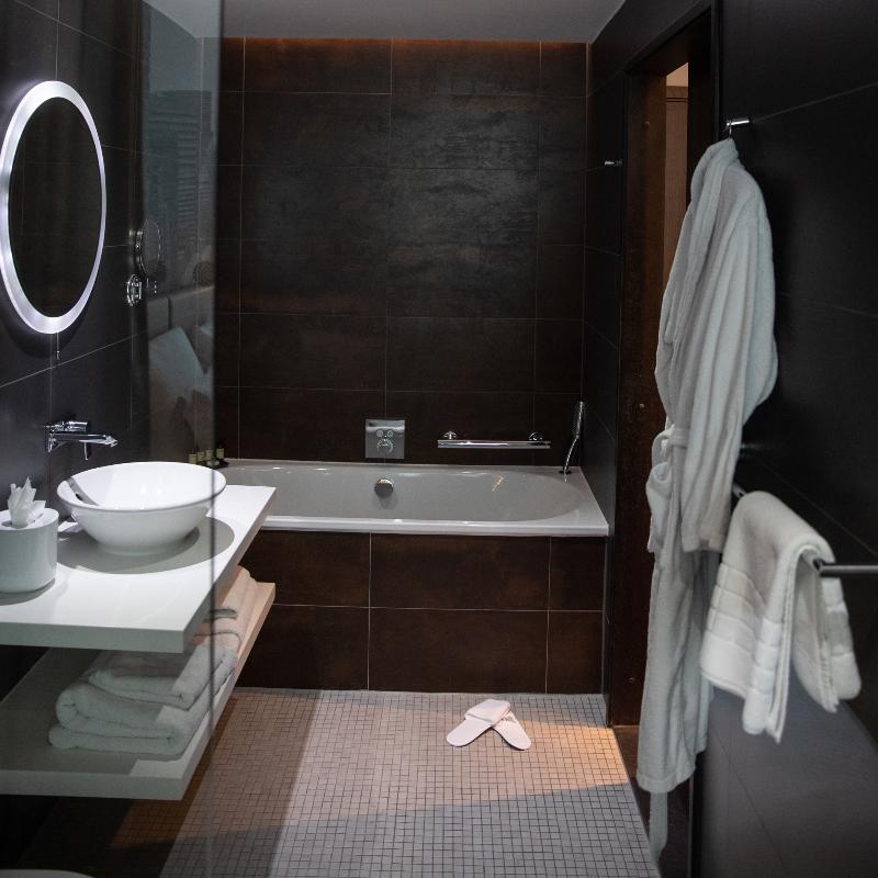 Pullman Liverpool Hotel - Oda