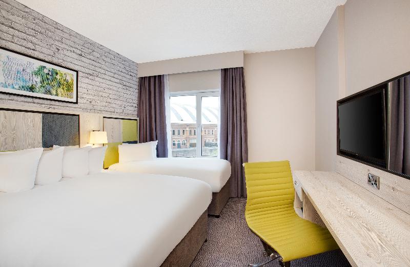 Leonardo Hotel Manchester Central - Oda
