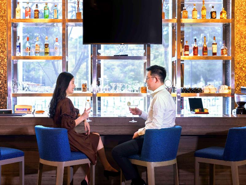 Grand Mercure Jakarta Kemayoran - Bar