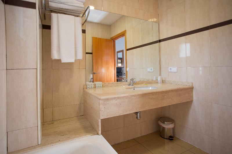 Savoy Hostal - Oda