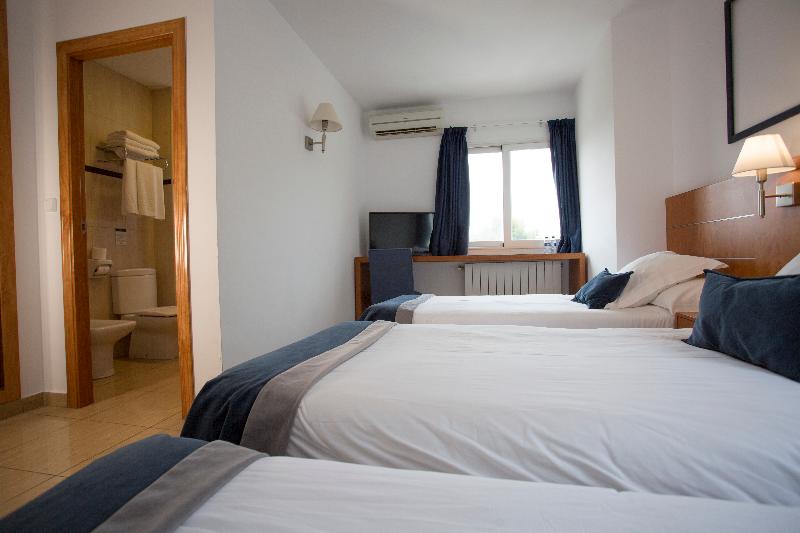 Savoy Hostal - Oda