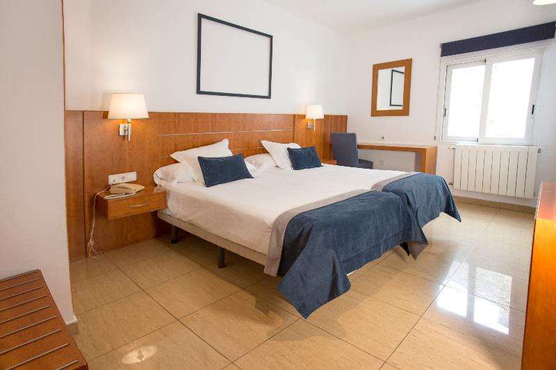 Savoy Hostal - Oda