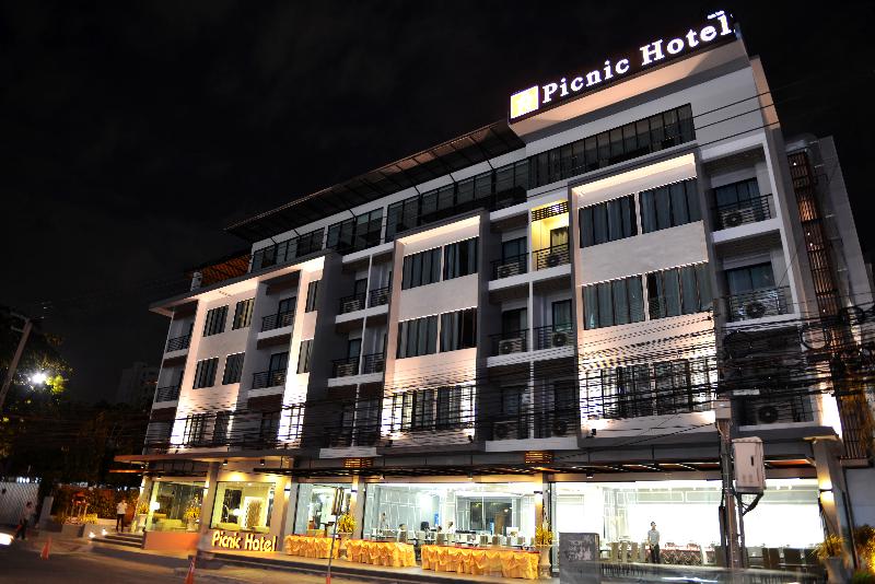 Picnic Hotel - Genel