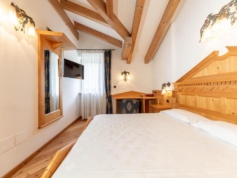 Family Hotel La Perla - Genel