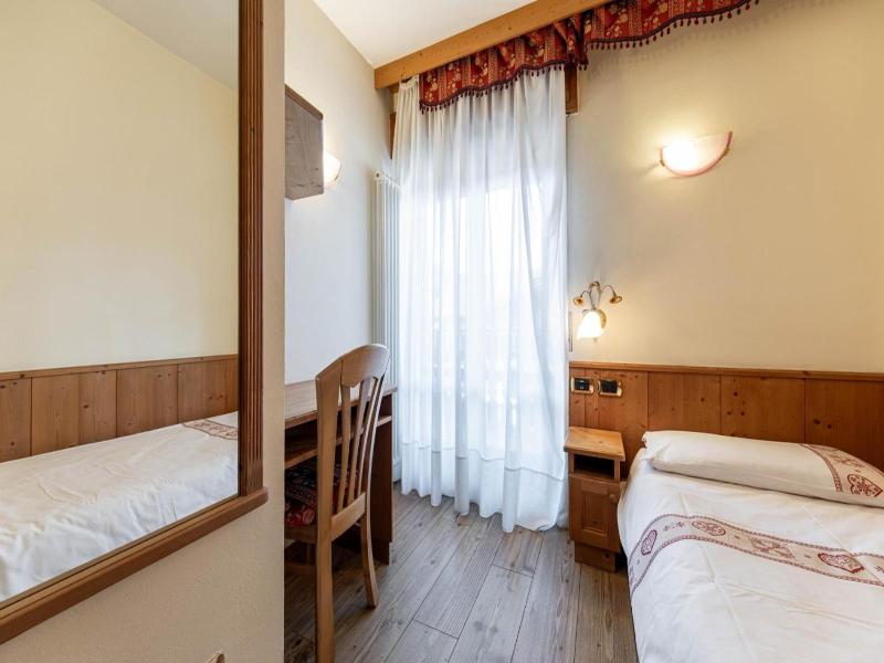 Family Hotel La Perla - Genel