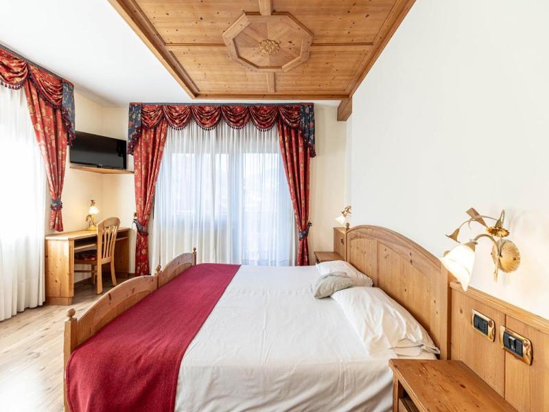 Family Hotel La Perla - Genel