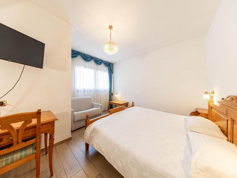 Family Hotel La Perla - Genel
