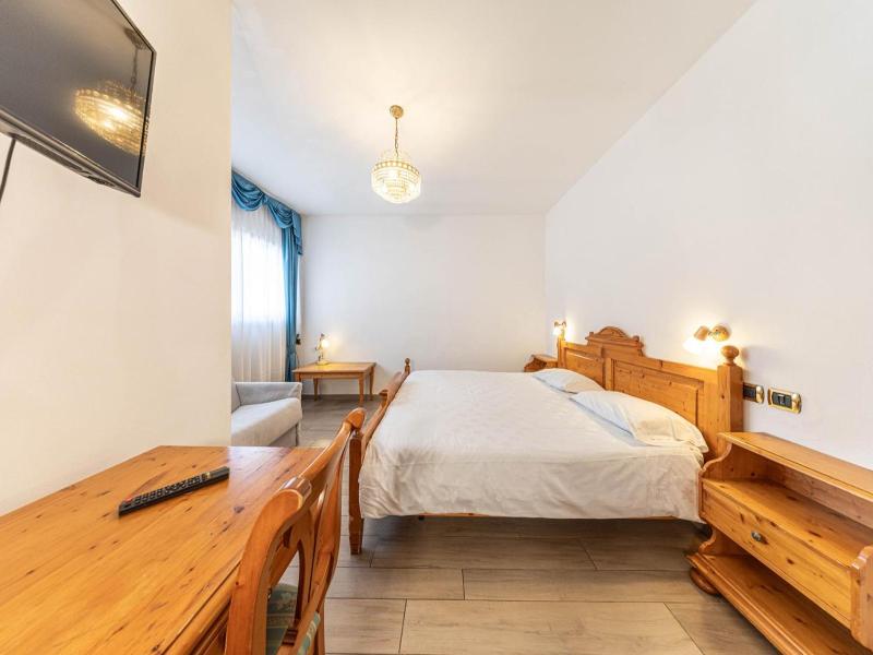 Family Hotel La Perla - Genel