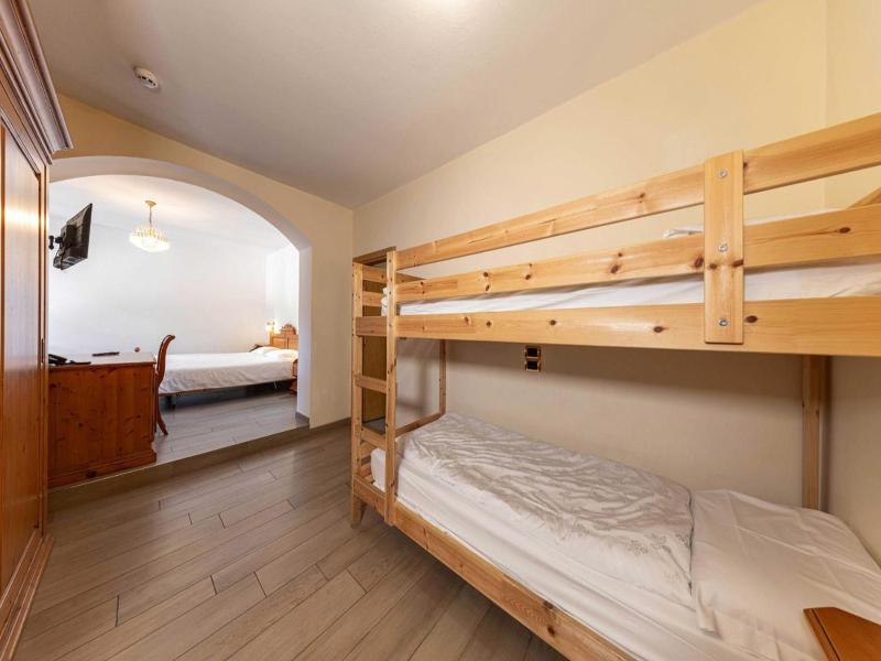 Family Hotel La Perla - Genel
