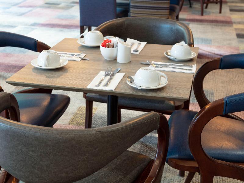 Novotel Newcastle Airport - Restoran