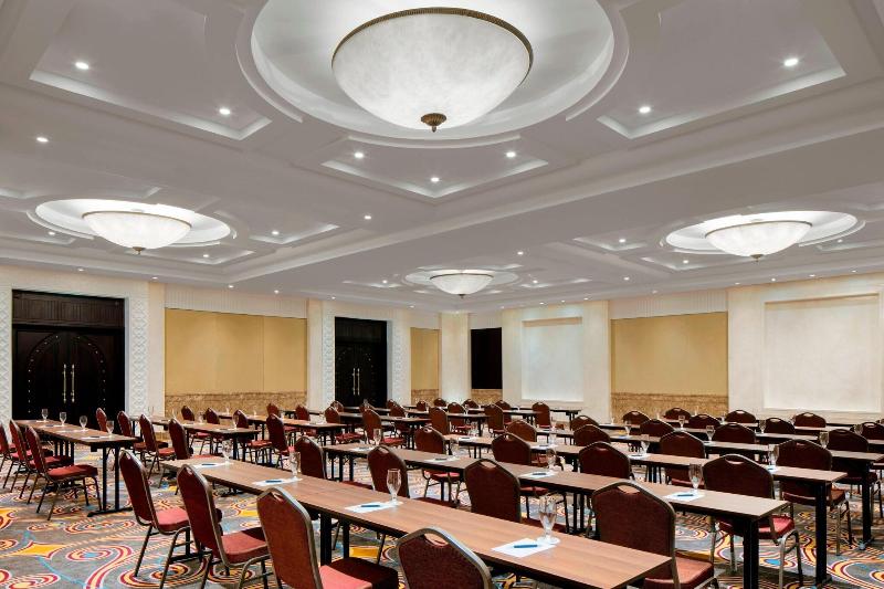 Sheraton Sharjah Beach Resort & Spa - Toplantı