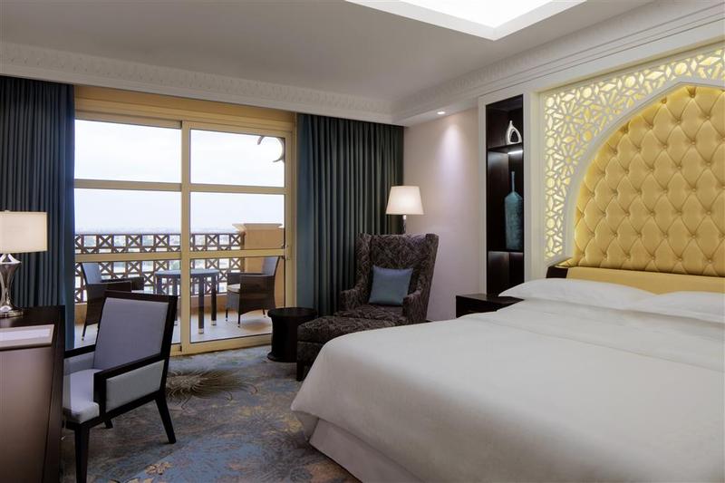 Sheraton Sharjah Beach Resort & Spa - Genel