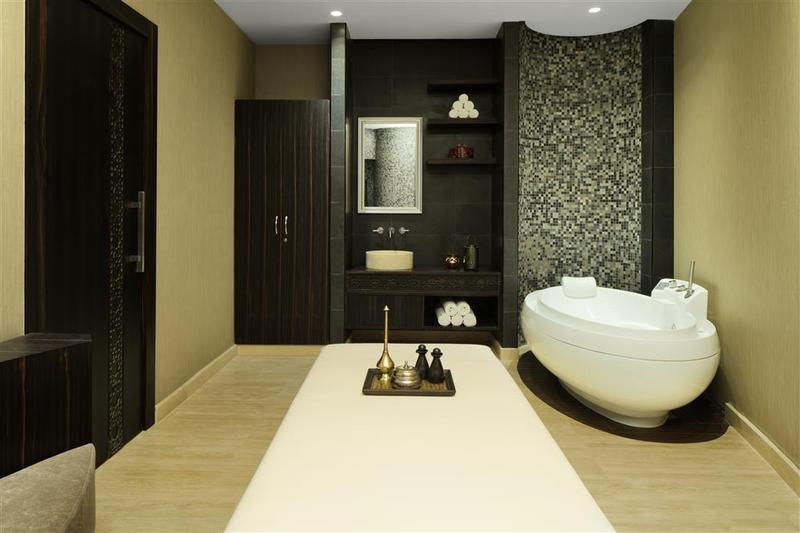 Sheraton Sharjah Beach Resort & Spa - Genel