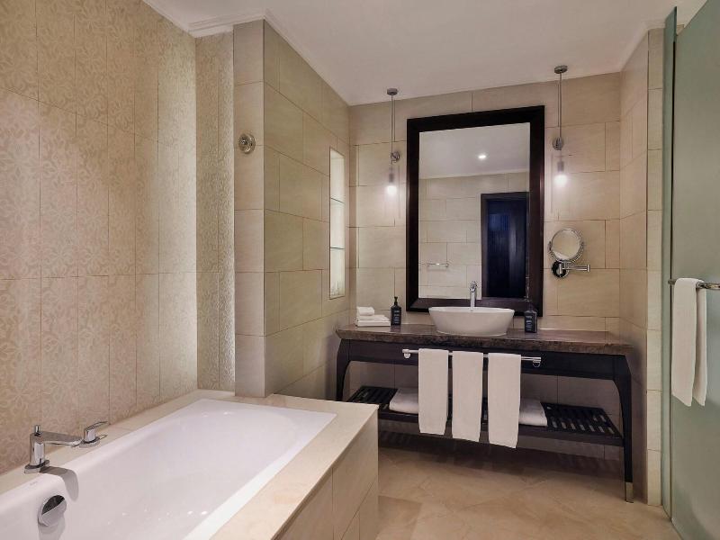 Sheraton Sharjah Beach Resort & Spa - Oda