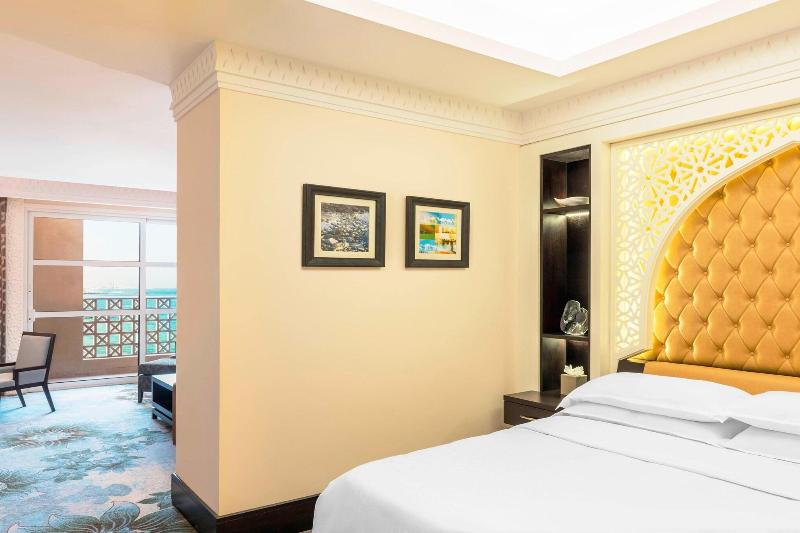 Sheraton Sharjah Beach Resort & Spa - Oda