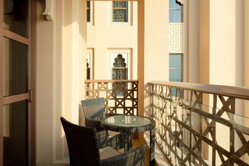 Sheraton Sharjah Beach Resort & Spa - Oda