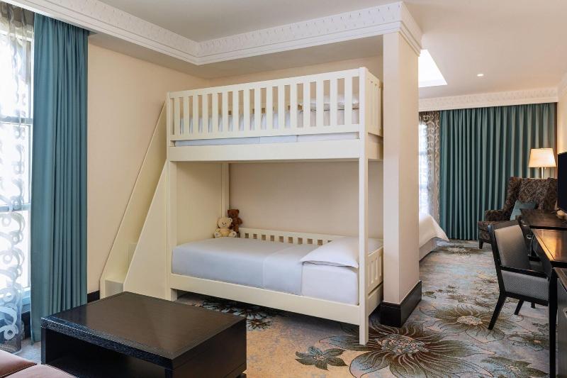 Sheraton Sharjah Beach Resort & Spa - Oda