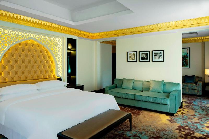 Sheraton Sharjah Beach Resort & Spa - Oda