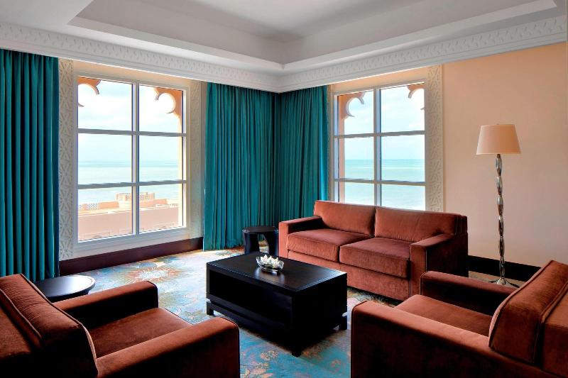 Sheraton Sharjah Beach Resort & Spa - Oda