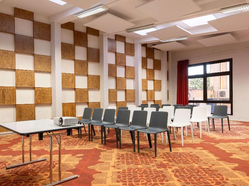 Ibis Styles Albi Centre Le Theatro - Toplantı