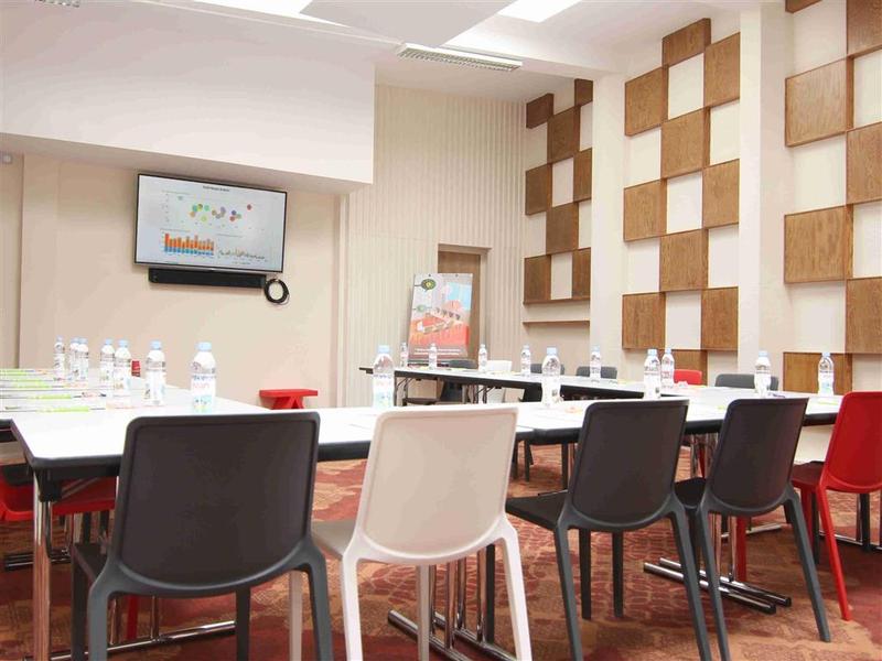 Ibis Styles Albi Centre Le Theatro - Toplantı