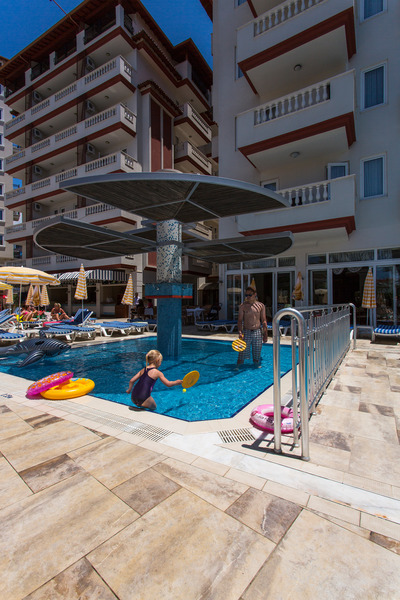 Villa Sun Flower Hotel - Havuz