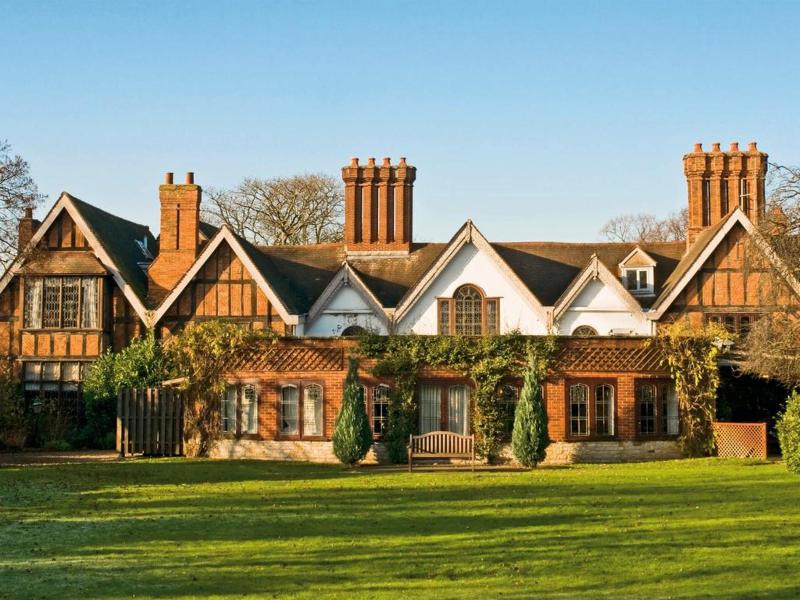 Macdonald Alveston Manor - Genel
