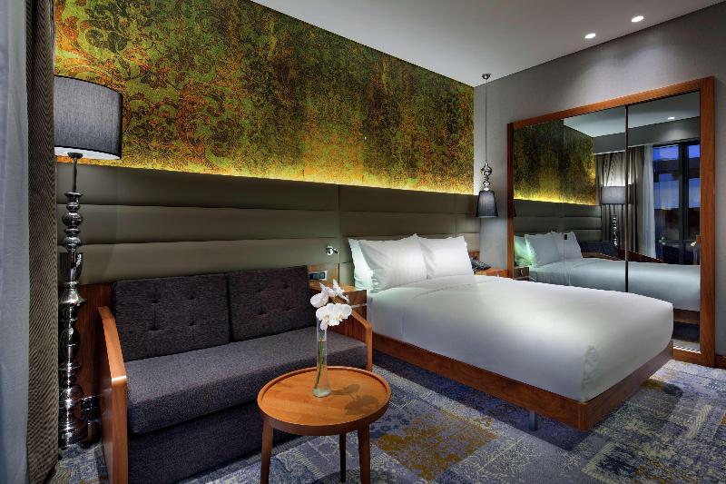 DoubleTree by Hilton Istanbul - Piyalepasa - Oda